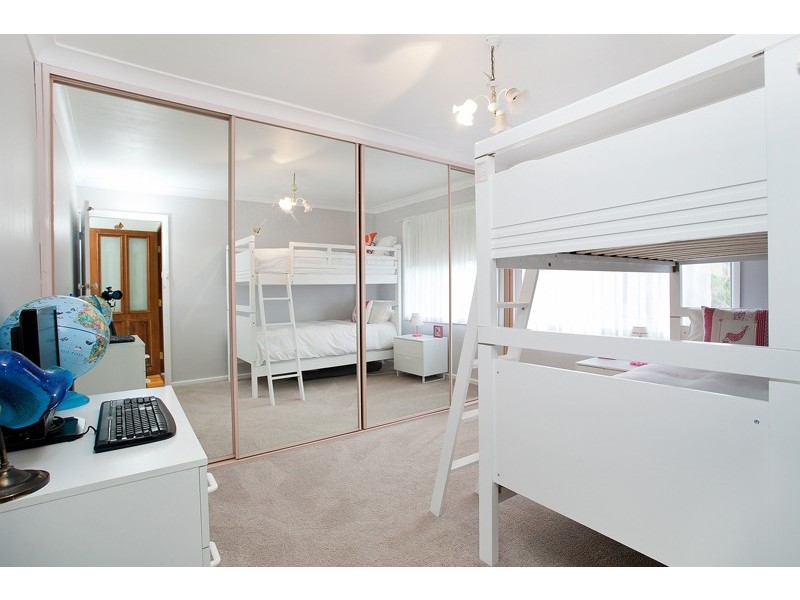 15 Orchid Avenue, Albion Park Rail NSW 2527