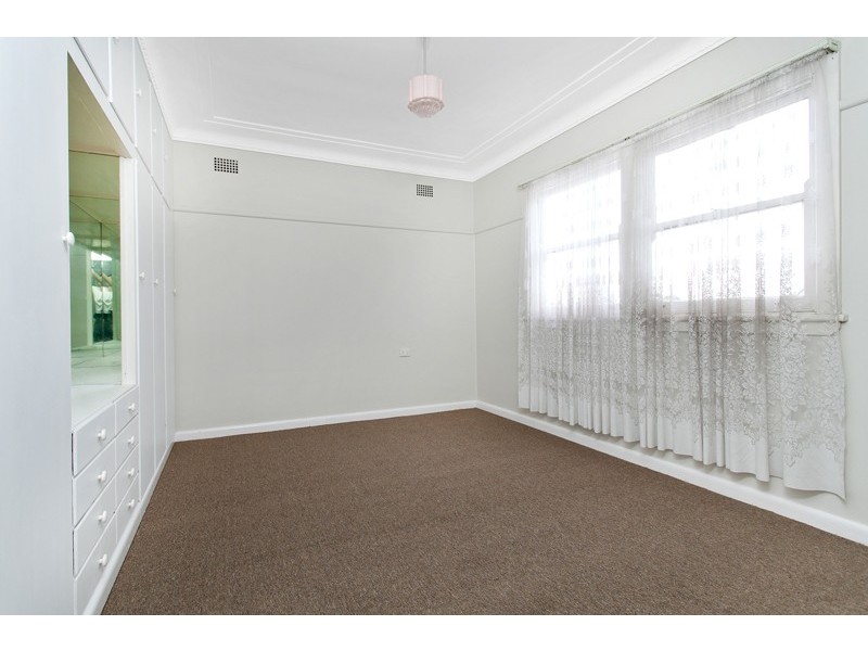 1/212 Princes Highway, Albion Park Rail NSW 2527