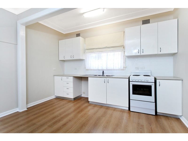 1/212 Princes Highway, Albion Park Rail NSW 2527