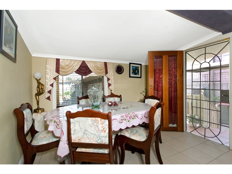 25 Newcastle Road, Cringila NSW 2502