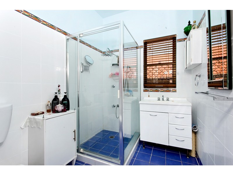 25 Newcastle Road, Cringila NSW 2502