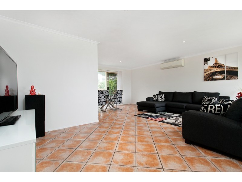 25 Roper Road, Albion Park NSW 2527