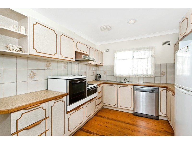 Barrack Heights NSW 2528