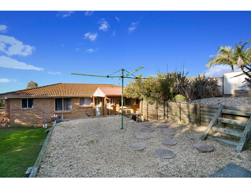 112 Hillside Drive, Albion Park NSW 2527