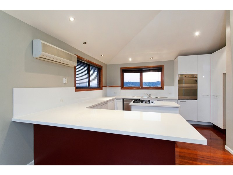 9 Campaspe Circuit, Albion Park NSW 2527