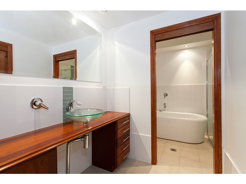 9 Campaspe Circuit, Albion Park NSW 2527