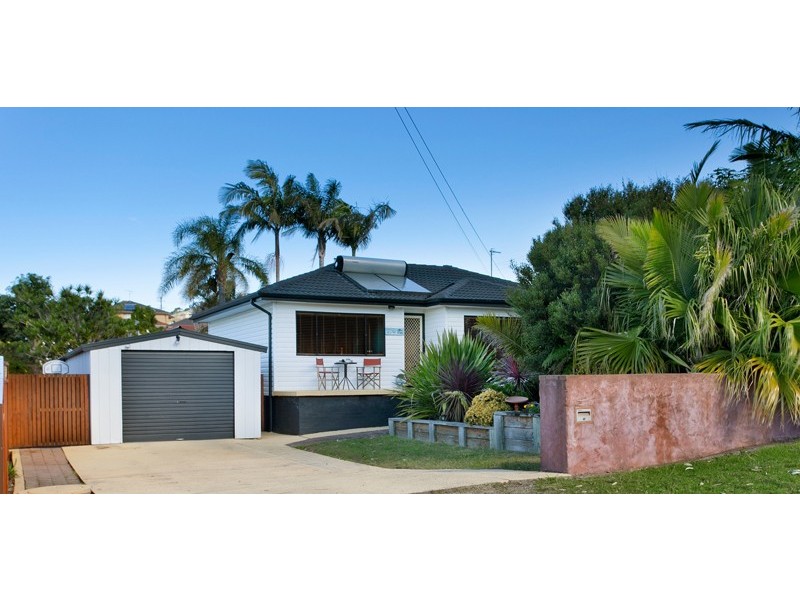 13 Carabeen Street, Barrack Heights NSW 2528