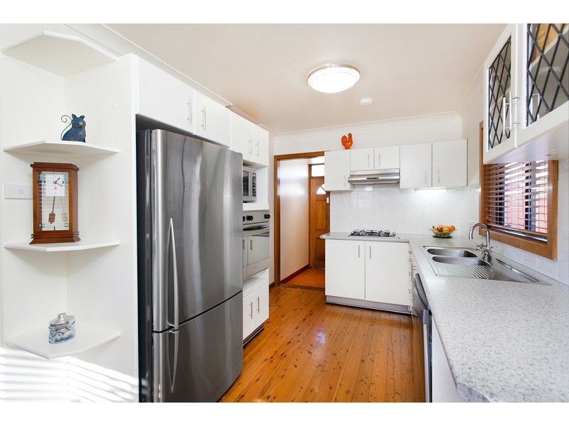 13 Carabeen Street, Barrack Heights NSW 2528