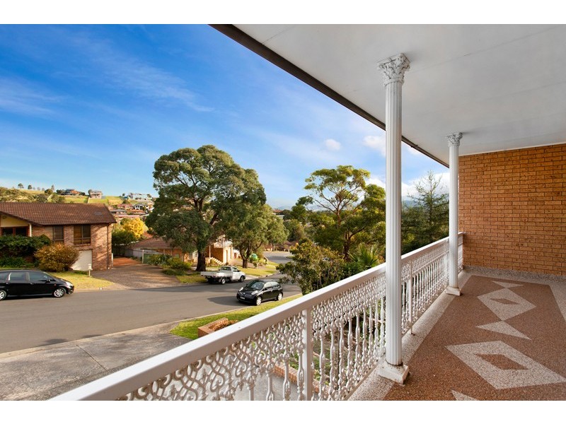 13 Coronet Place, Dapto NSW 2530