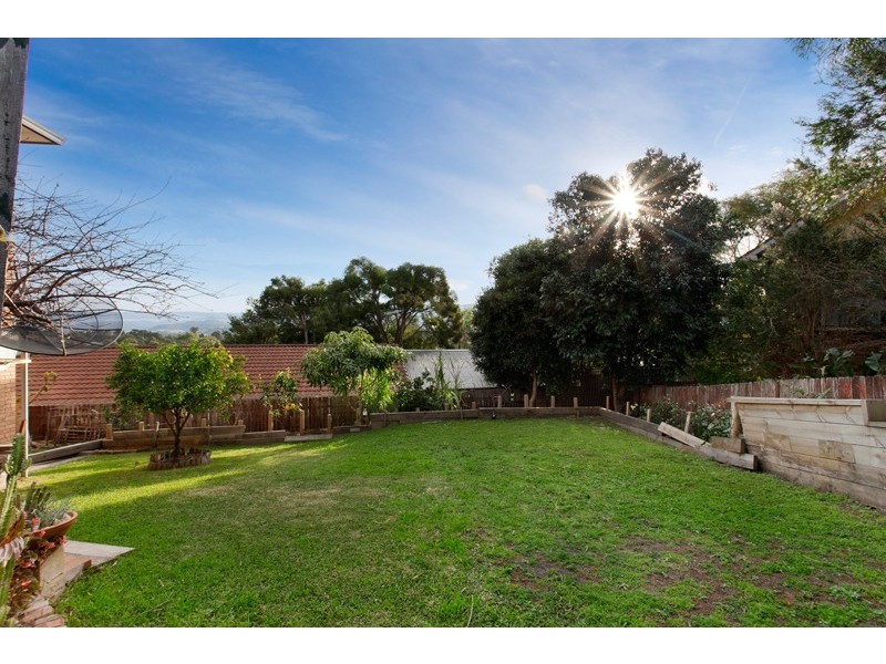 13 Coronet Place, Dapto NSW 2530