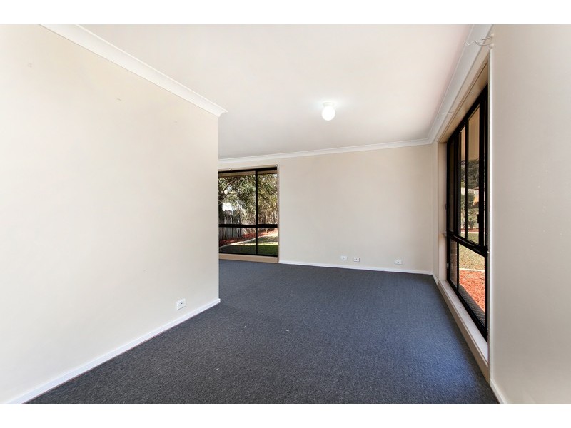 17 Mayfield Circuit, Albion Park NSW 2527