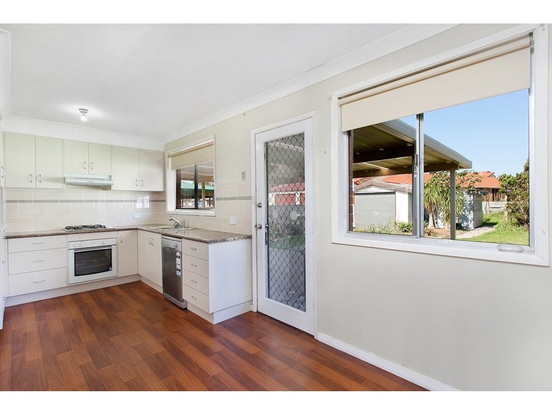 13 Cedar Street, Albion Park Rail NSW 2527