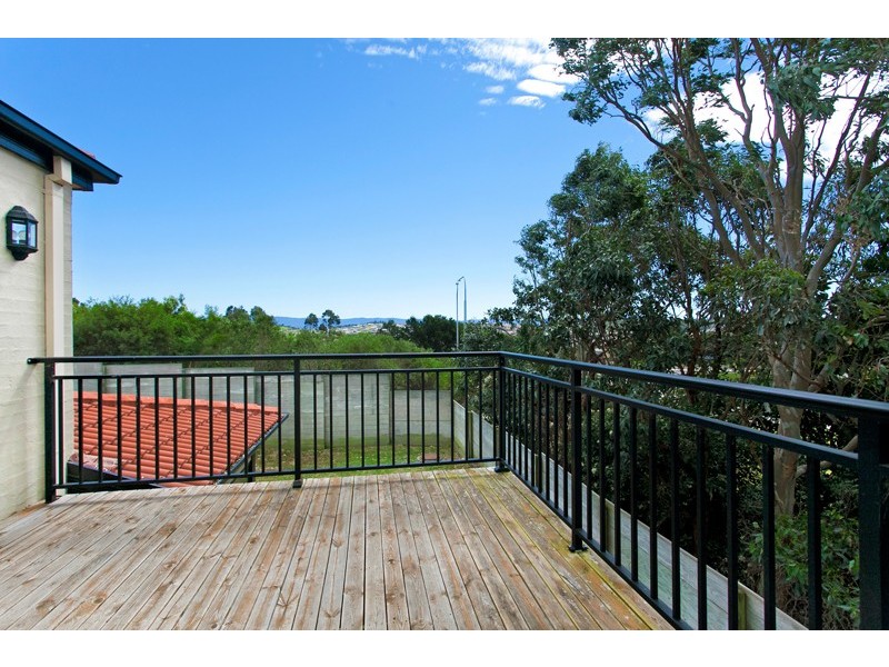2 James Cook Parkway, Shell Cove NSW 2529