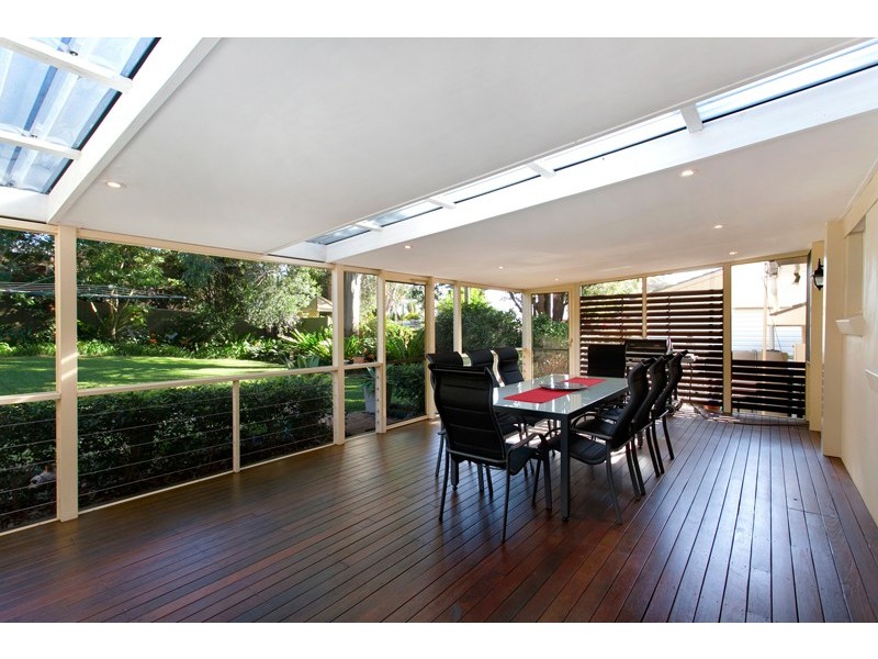 5 Henricks Parade, Mount Warrigal NSW 2528