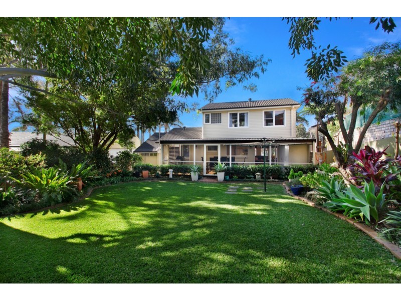 5 Henricks Parade, Mount Warrigal NSW 2528