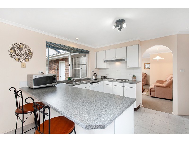 14 Hillside Drive, Albion Park NSW 2527