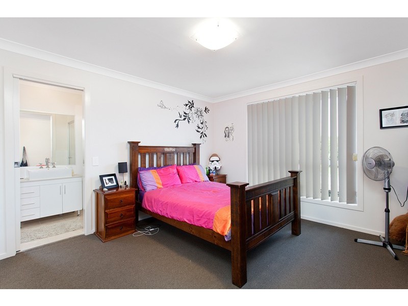 1 Coila Close, Flinders NSW 2529