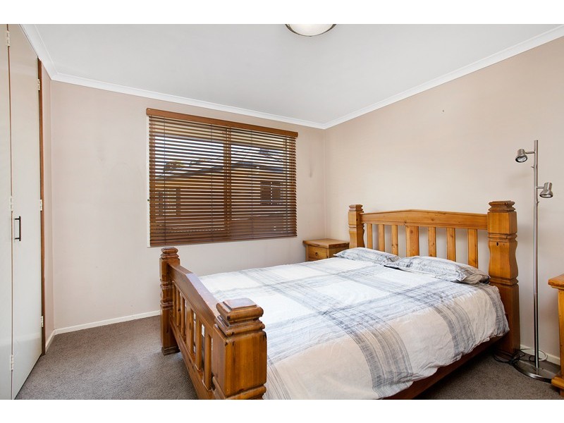 4 Jacaranda Crescent, Albion Park Rail NSW 2527