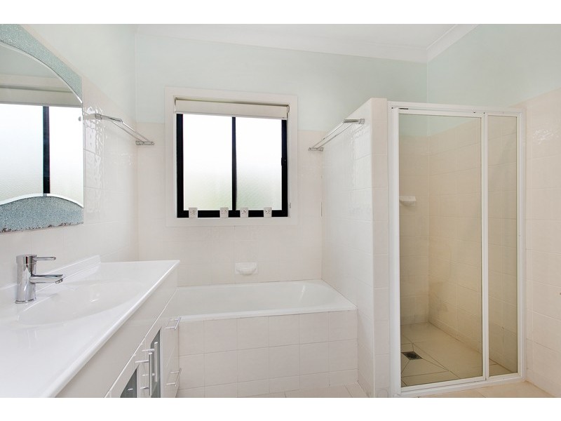 48 Horsley Road, Oak Flats NSW 2529