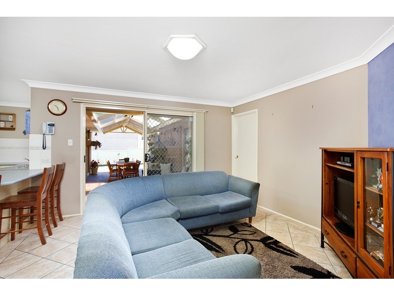 53 Fields Drive, Albion Park NSW 2527