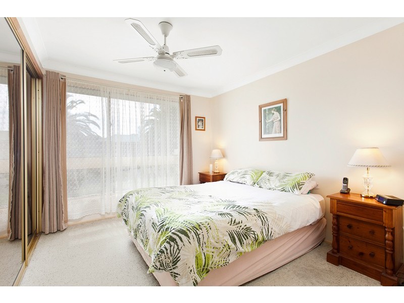 2 Lobelia Street, Albion Park Rail NSW 2527