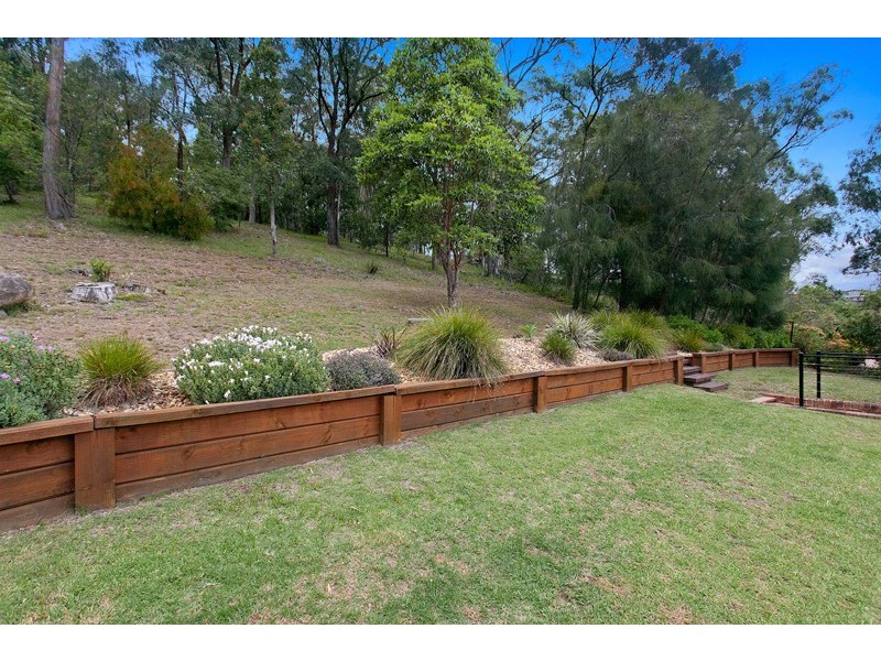 23 Severn Place, Albion Park NSW 2527