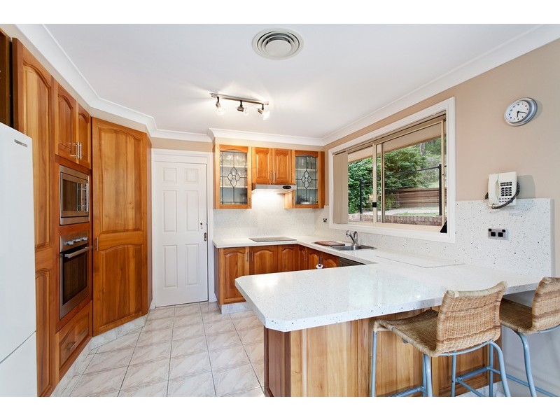 23 Severn Place, Albion Park NSW 2527