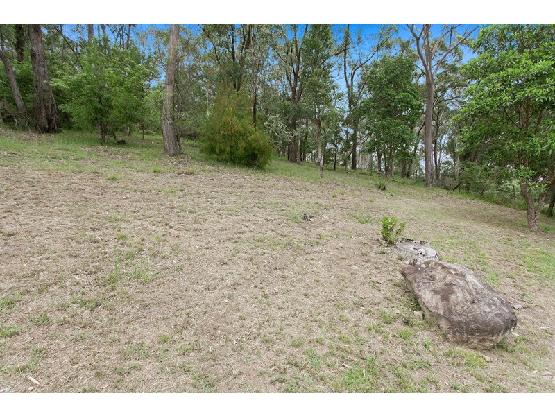 23 Severn Place, Albion Park NSW 2527