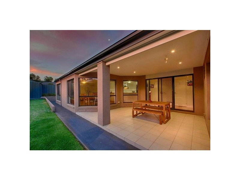 9 Gerongar Crescent, Haywards Bay NSW 2530
