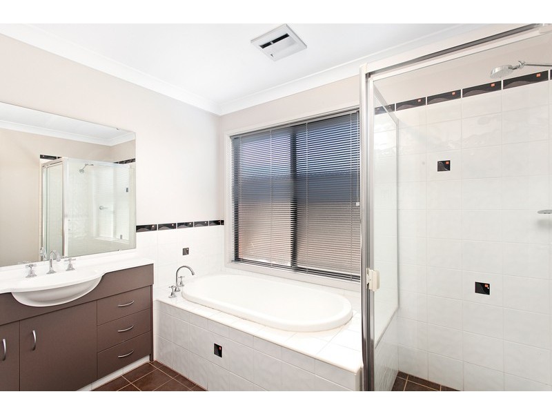 9 Gerongar Crescent, Haywards Bay NSW 2530