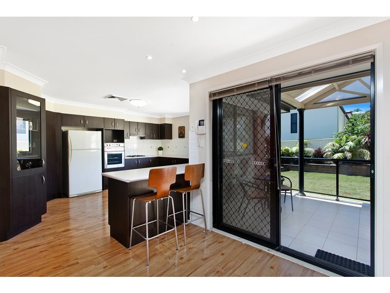 50 Eucumbene Avenue, Flinders NSW 2529