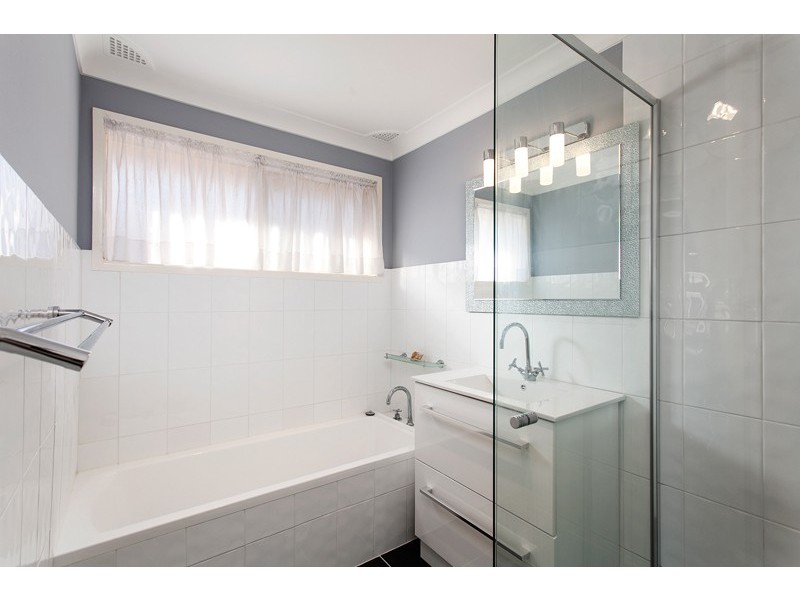 58 Ash Avenue, Albion Park Rail NSW 2527