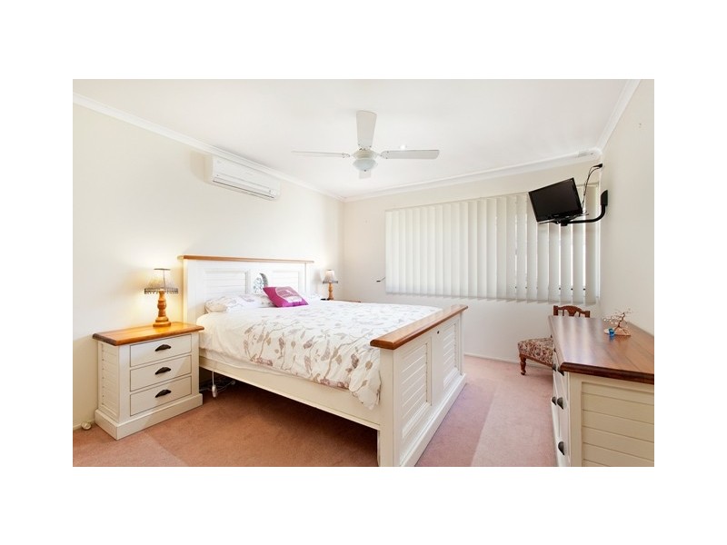 22 Fir Crescent, Albion Park Rail NSW 2527