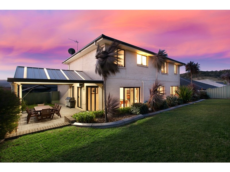 12 Shannon Drive, Albion Park NSW 2527