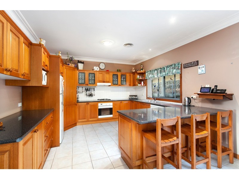 2 Chaplin Place, Albion Park NSW 2527