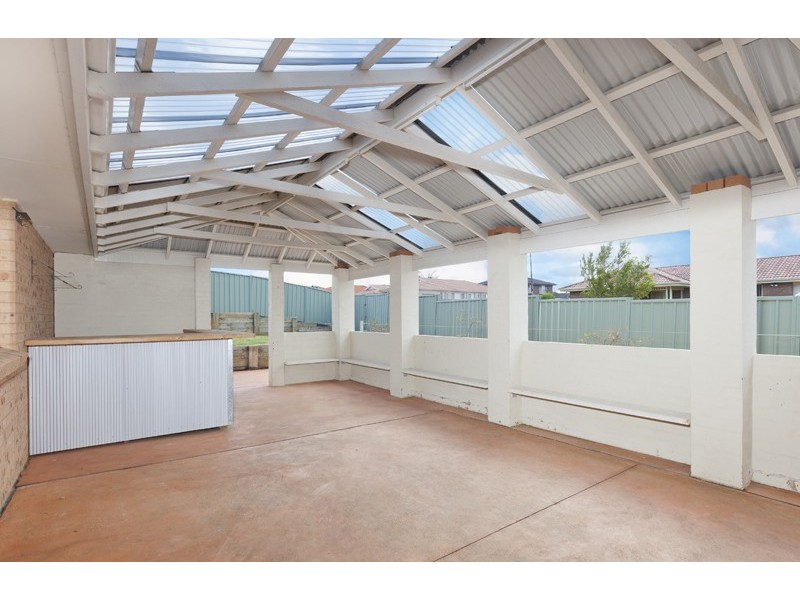 25 Chinchilla Way, Albion Park NSW 2527