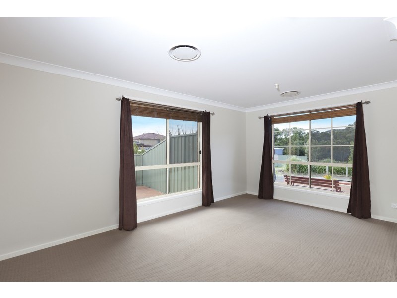 25 Chinchilla Way, Albion Park NSW 2527