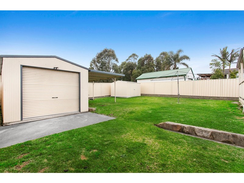 17 Kauri Street, Albion Park Rail NSW 2527
