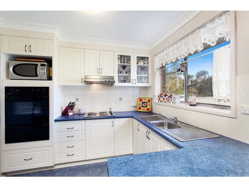 17 Kauri Street, Albion Park Rail NSW 2527