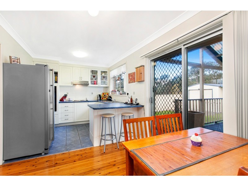 17 Kauri Street, Albion Park Rail NSW 2527