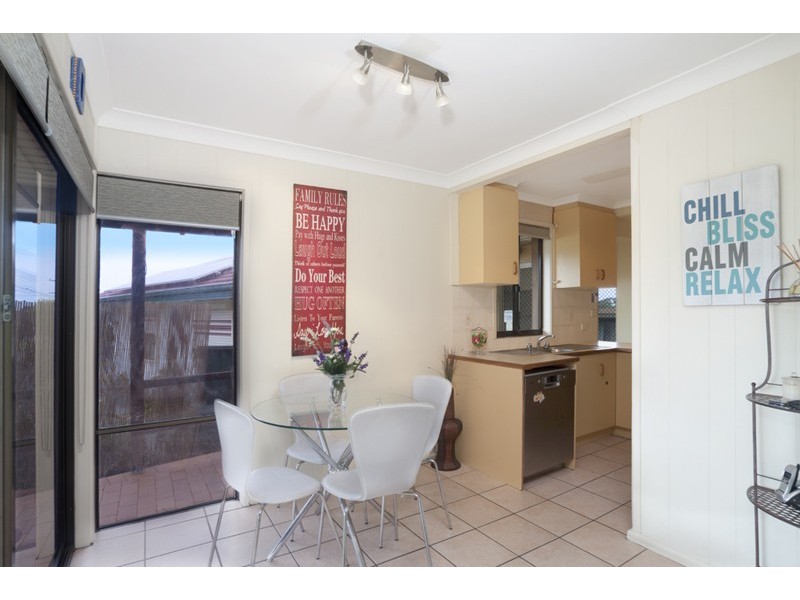 2 Scarf Avenue, Mount Warrigal NSW 2528