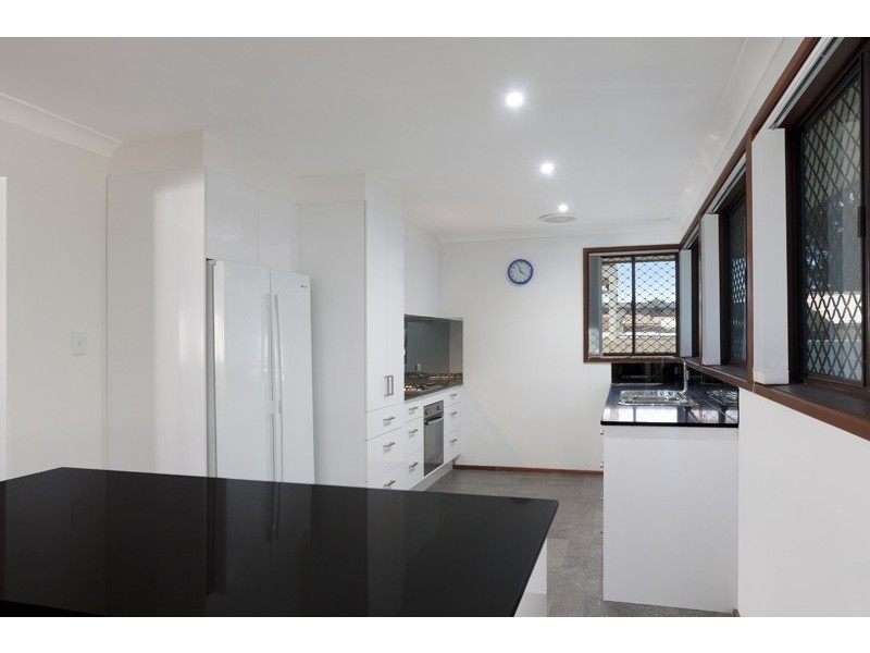 48 Maple Street, Albion Park Rail NSW 2527