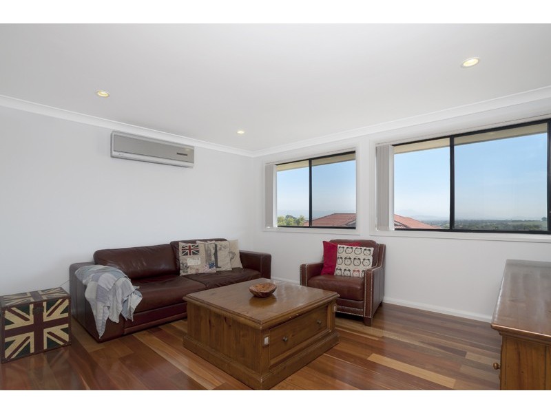 17 Darling Drive, Albion Park NSW 2527