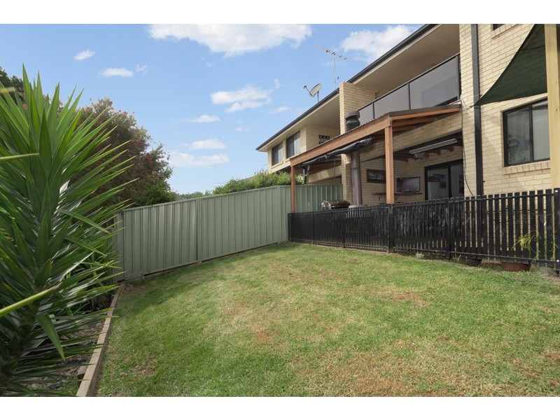 17 Darling Drive, Albion Park NSW 2527
