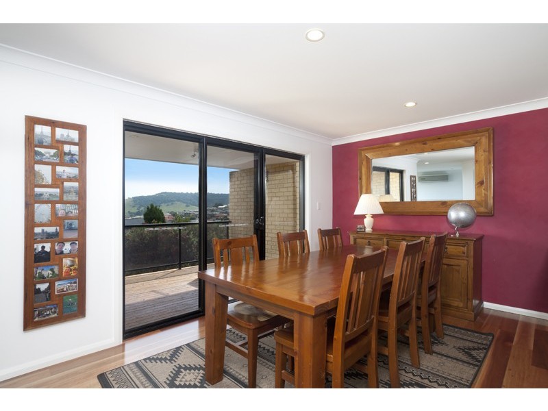 17 Darling Drive, Albion Park NSW 2527