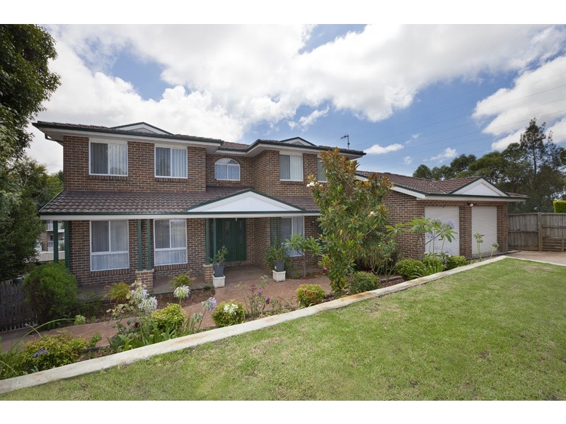6 The Saddle, Cordeaux Heights NSW 2526