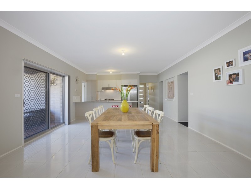 5 Jerrara Street, Tullimbar NSW 2527