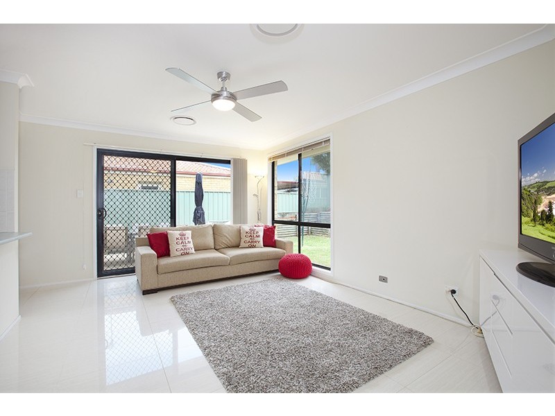 5 Kalgan Way, Albion Park NSW 2527