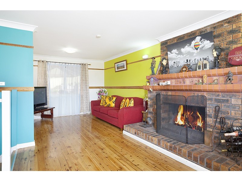 17 Noble Road, Albion Park NSW 2527