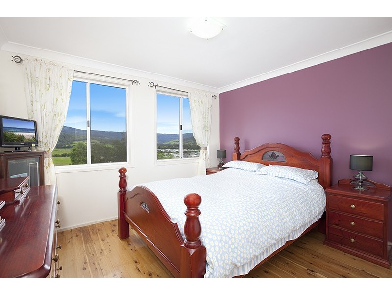 17 Noble Road, Albion Park NSW 2527